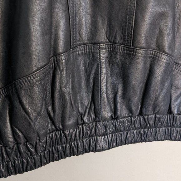 Men's Leather Bomber Jacket - Picture 5 of 7